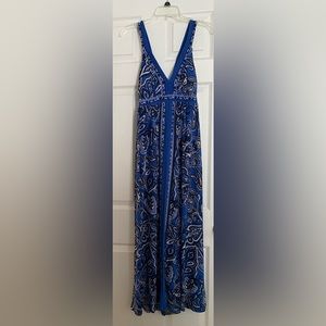 Lightweight maxi dress!